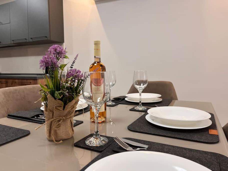 3 Bedroom Seaside Luxury Accommodation - Sleeps 8 San Pawl il-Baħar Extérieur photo