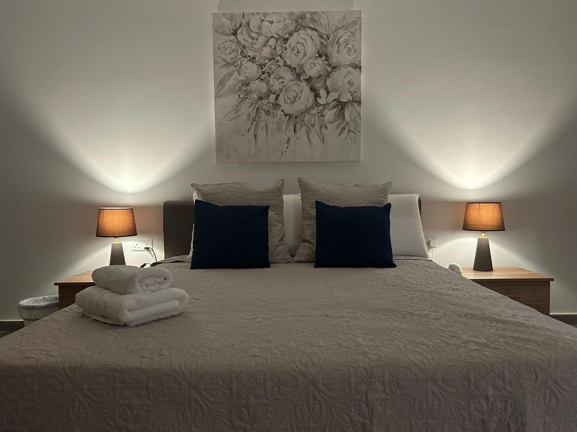 3 Bedroom Seaside Luxury Accommodation - Sleeps 8 San Pawl il-Baħar Extérieur photo